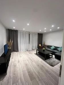 3 Zimmer Wohnung Friedrich Ebert Straße - 施图尔