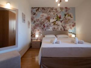 Onyx city Center Suite With parking