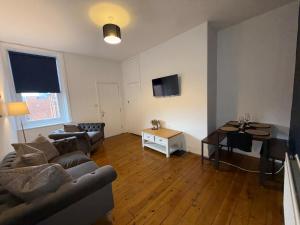 Cosy Central Retreat