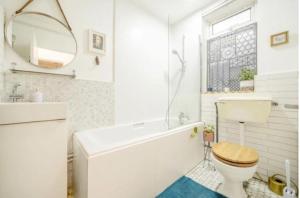 Pet Friendly 1Bed Studio with Free Parking