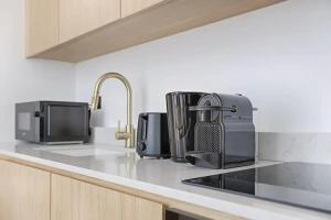Montparnasse - Modern & renovated 3BD for 8 guests