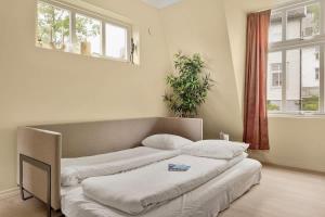 Dinbnb Apartments I New 2021 I SONOS and SMART TV