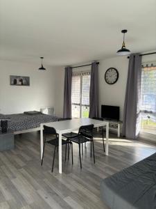 studio Albert avec terrasse a proximité de Metz