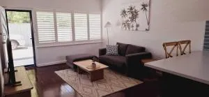 Inviting Stay Close to Rockingham and Palm Beach - Warnbro