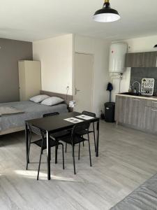 Studio Pivoine avec terrasse a proximité de Metz