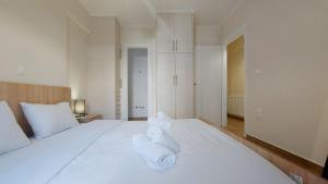 A modern renovated maisonette Nikaia