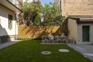 Dinbnb Apartments Grünerløkka I Penthouse with Private Rooftop I 2 Bedrooms & 1 Bathroom