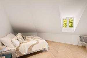 Dinbnb Apartments Grünerløkka I Penthouse with Private Rooftop I 2 Bedrooms & 2 Bathrooms