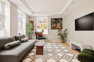 Dinbnb Apartments l 500m to Bryggen l Bathtub & New 2017 l Authentic Bergenshus