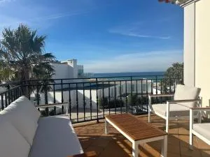 The other Side D'el Rey Apartment - Amoreira