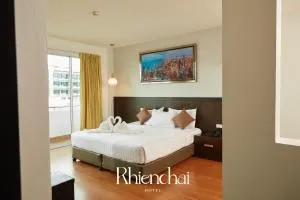 Rhienchai Place Hotel - 素叻
