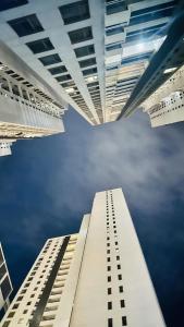 Monaara Lesuire Colombo 3