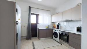 Cholargos a Spacious 2BR apartment with great view