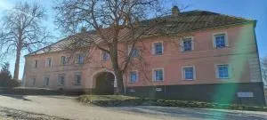 Statek Kloubek - Netřebice