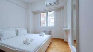 A modern and bright apartment in Kolonaki