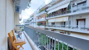 A modern and bright apartment in Kolonaki