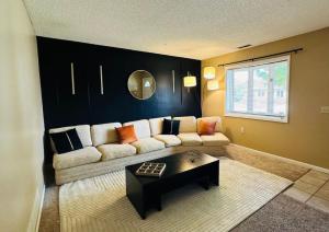 Tranquility in Trenton -Sleeps 9