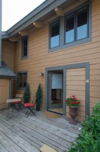 Sky Is The Limit Centrally Located For Big Sky Fun