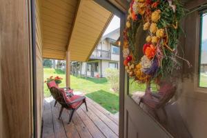 Sky Is The Limit Centrally Located For Big Sky Fun