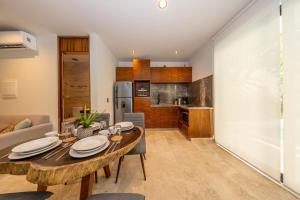 2 BR with Direct Walk-out to Pool, Sauna, and Gym