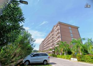 Palawan 2BR Rentals with Balcony, FREE Pool, Gym and Secure Parking - B2 5Nambulite