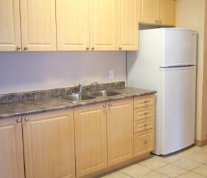 Hotel Laurier - Apartment Style Residence