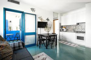 Manzoni17, moderno appartamento a 100 mt dal mare - Marea Stays Collection