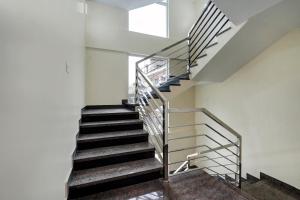 Hotel O East Land Hotel