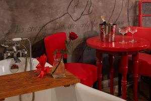 Masoch. Hotel & Cafe