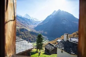 Chalet mayen de charme "Chez le petit Jean" - 埃沃莱讷