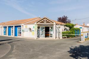 Campings Camping Bel Air Village La Baie : photos des chambres