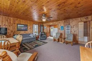 TB1 Thunder Bay Resort Cabin 1 - Watersmeet