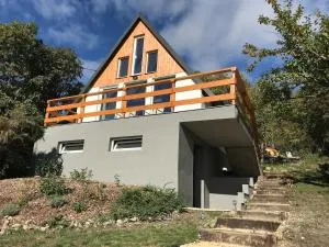 Panorama Wooden Cabin - Hot Tub - Pócsmegyer