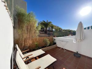 Victoria apartment - 3hvězdičkové hotely ve městě Arona