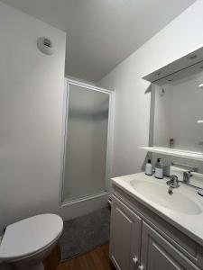 Appartements Appartement chaleureux proche du centre et de la plage : photos des chambres