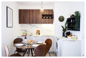 Appartements Entre Paris et le Chateau de Versailles - Parking : photos des chambres