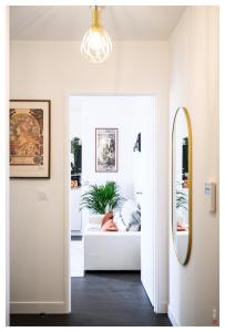 Appartements Entre Paris et le Chateau de Versailles - Parking : photos des chambres