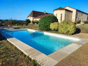 Maisons de vacances MAISON DE CHARME LES CAILLAVES : photos des chambres