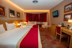 Triple Room room in Hotel Colosseo & Spa