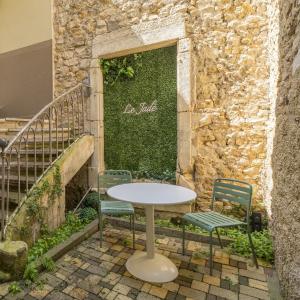Appartements Hyper centre - Tres bien equipe : photos des chambres