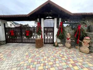 АНАСОЛЬ з чаном - джакузі - Tukhlya