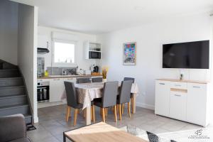 Maisons de vacances CASA LEIA - A 4 min de la plage, avec Wifi : photos des chambres