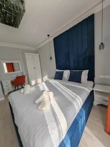 The Cube - Răşinari