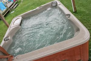 Charming House in Pataias with Shared Pool