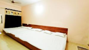 Vidya home stay- 500 mt from Mahakal lok and railway station