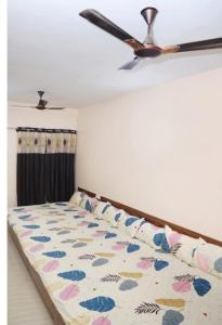 Vidya home stay- 500 mt from Mahakal lok and railway station