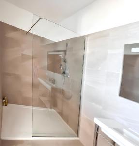 Appartement spacieux à Cargèse avec terrasse vue mer