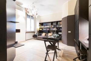 Easylife - Milano - Mercato 5 - Brera