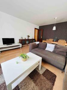 Apartamentos Melgarden - Precioso piso con jardín