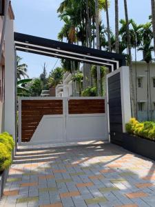 Cazle Villa - 1